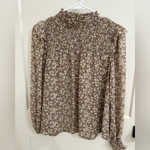 Small - Floral Pattern Long Sleeve Shirt